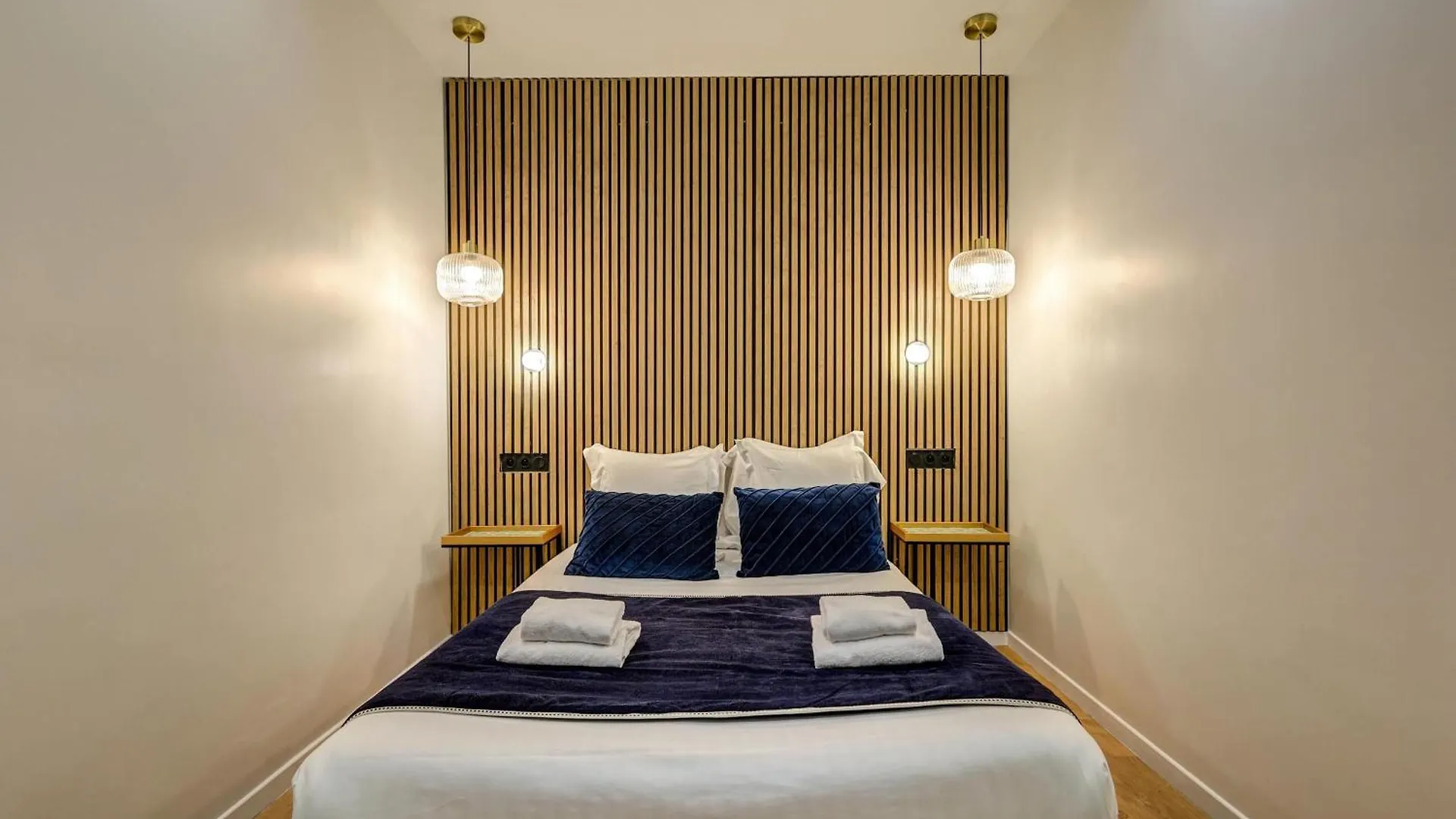 Cozy And Modern Next To Sacre-coeur * Paris